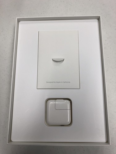 Excellent Condition iPad 5th Generation 9.7 Inch - Gold - 32gb