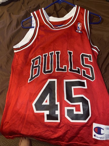Basketball 90s Champion Chicago Bulls Michael Jordan #45 Home Jersey S – Rare_Wear_Attire