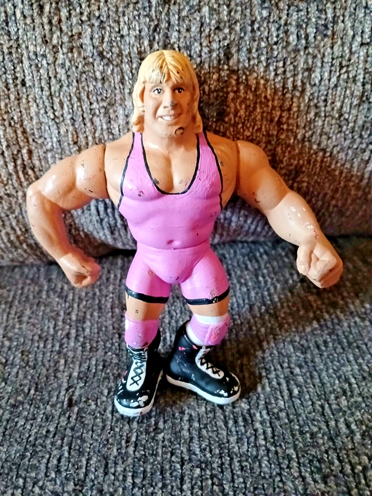 WWF HASBRO OWEN HART プロレスフィギュア WWF Hasbro Yellow Card Owen Hart Wrestling Figure WWE