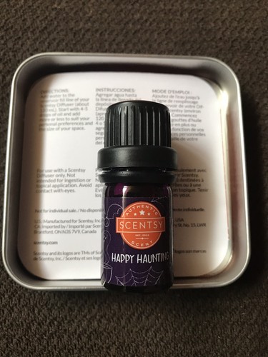 Scentsy Harvest Oil 3-Pack Oils, New In Tin, Halloween