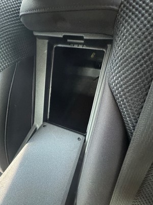 image 11 of interior