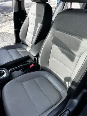 image 2 of interior