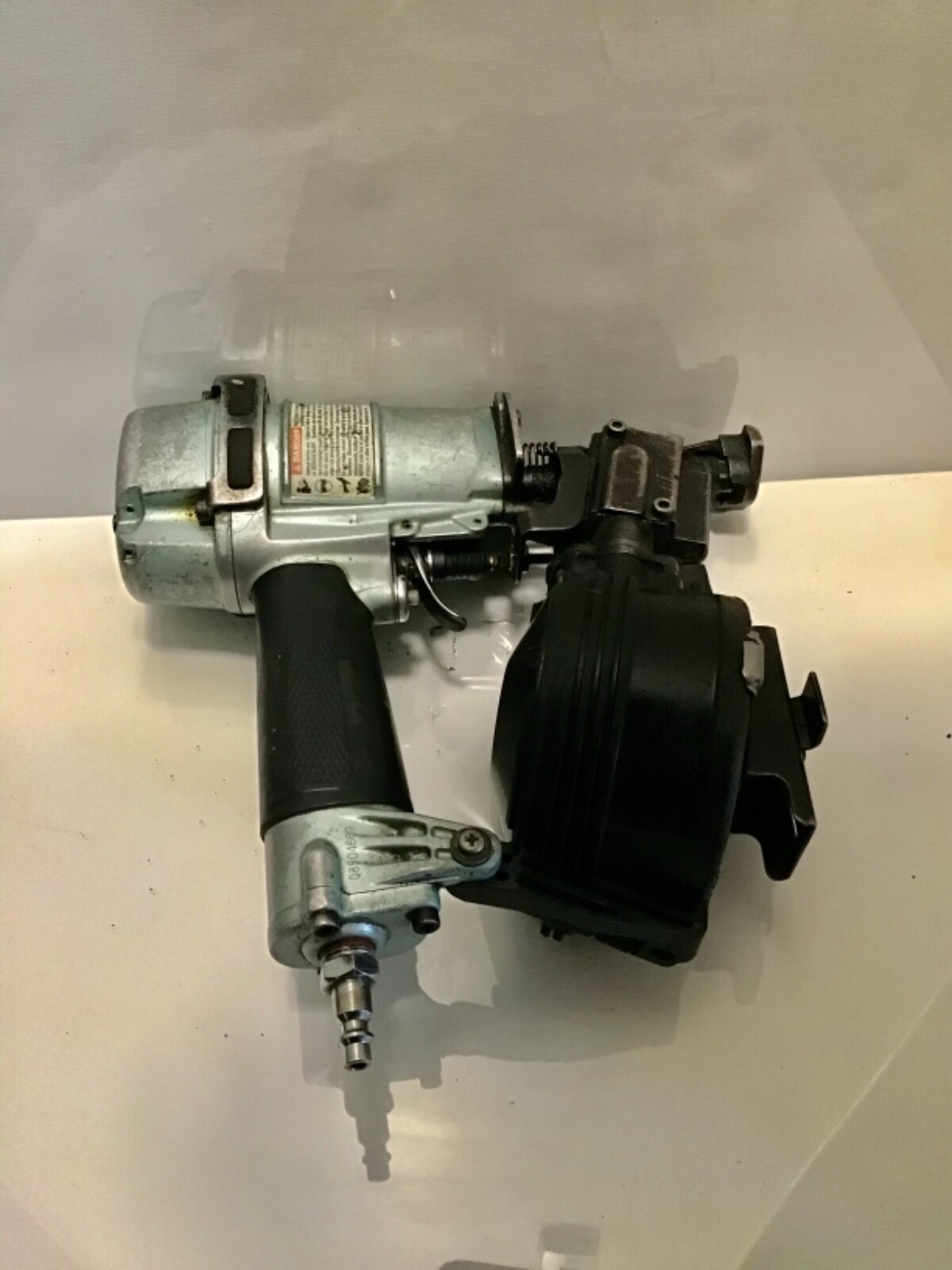 Hitachi NV45AB2 Coil Roofing Nailer