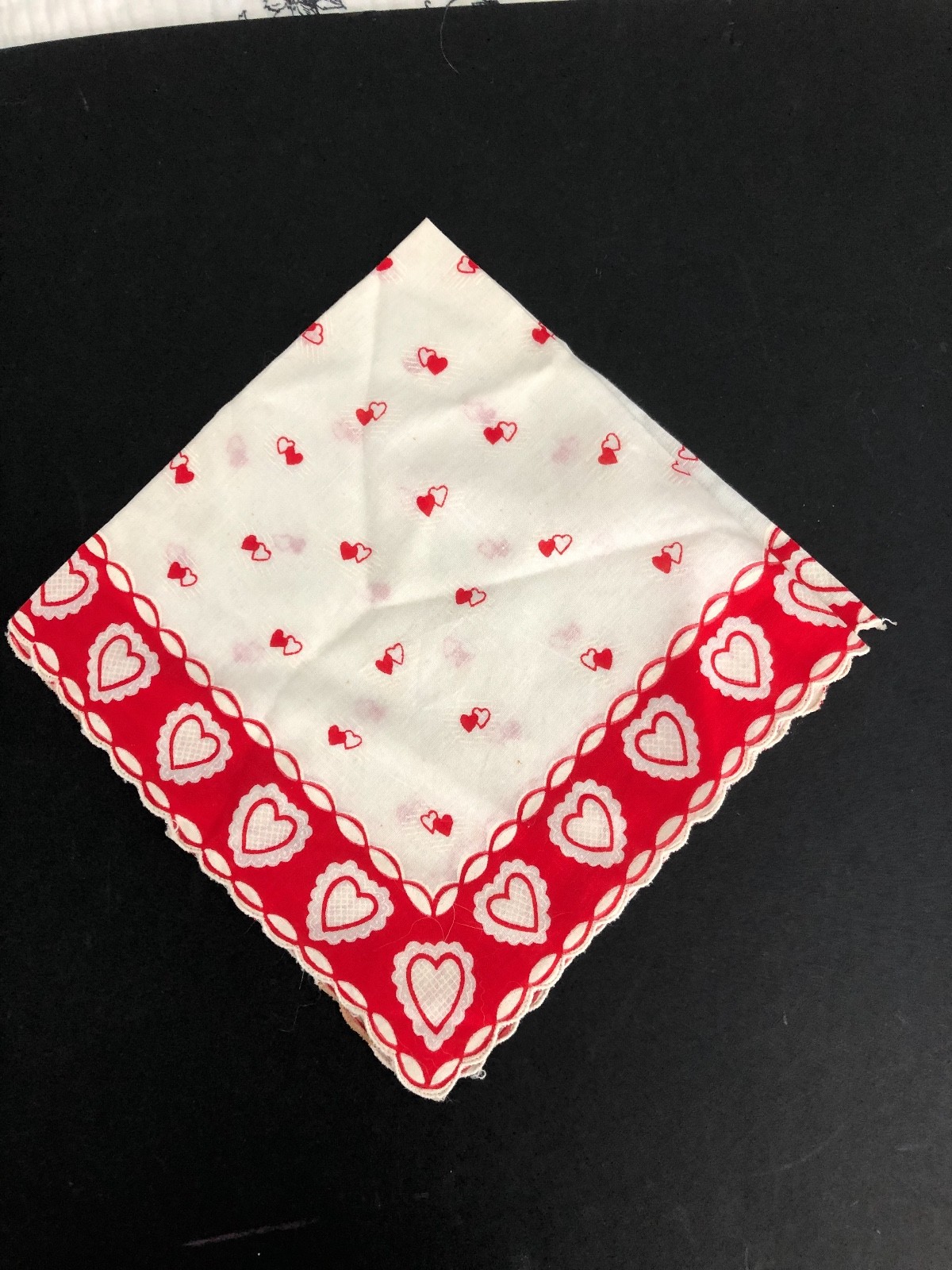 Vintage Valentine Hearts Handkerchief red white scallop edge cotton hankie
