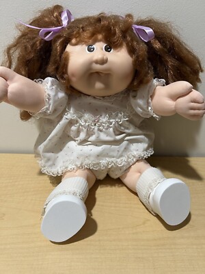 Madison Olivia Cabbage Patch Kids HM18 Fishy Mouth KT Girl Doll Cornsilk Hair