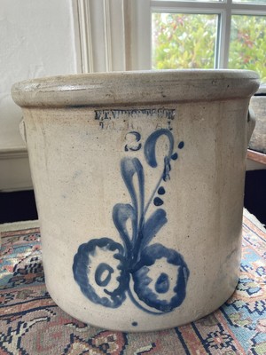 Crocks 2 Gallon Salt Glazed Vatican