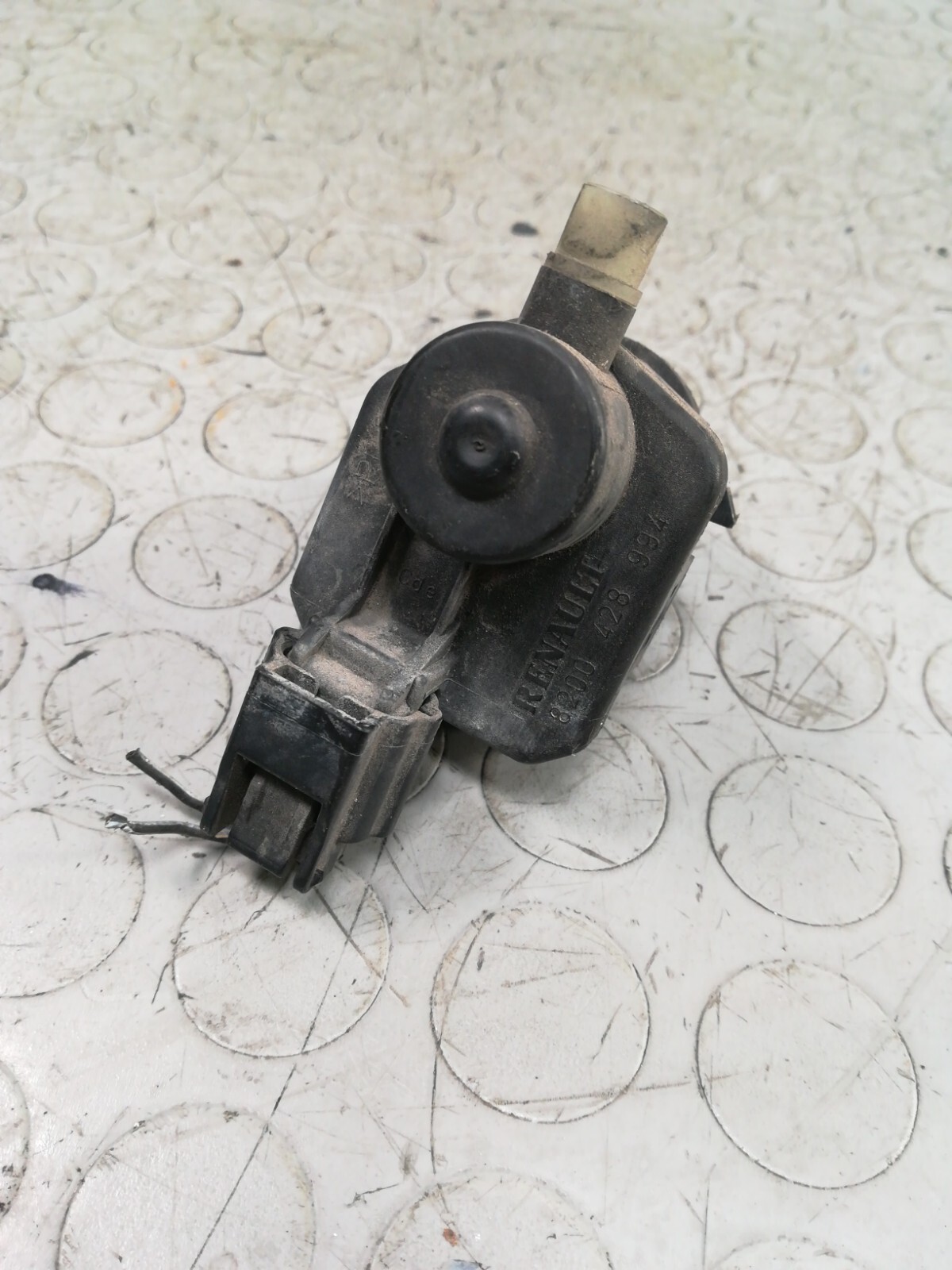 MOTORINO REGOLAZIONE FANALE ANTERIORE LATO SINISTRO  RENAULT 8200428994