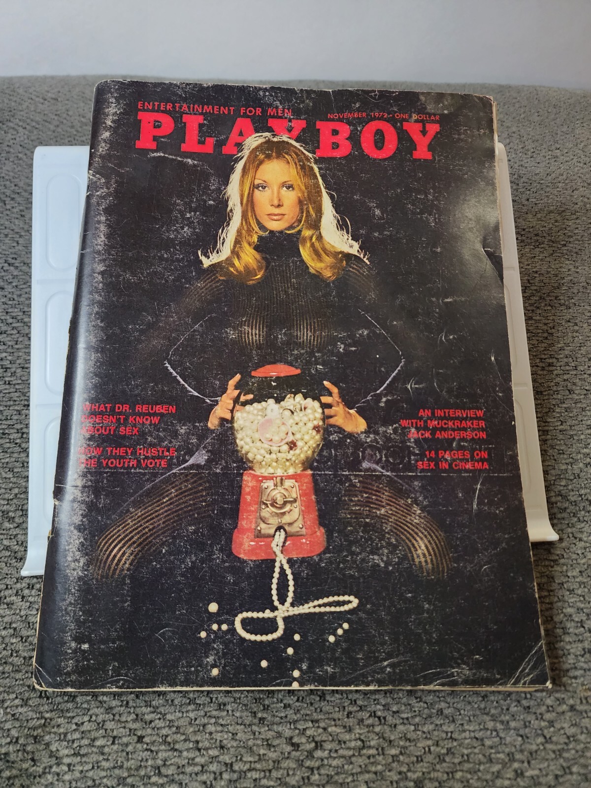 Playboy 1972 プレイボーイ vintage ドルガバ　レア Vintage Playboy Magazine November 1972 Centerfold Intact