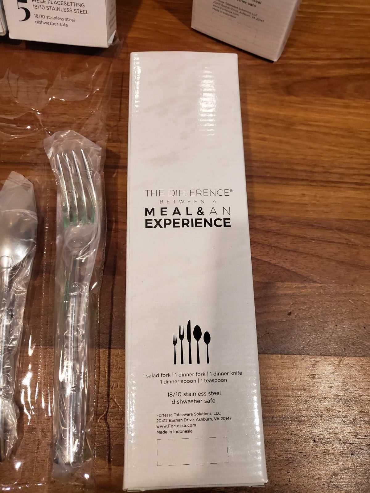 New FORTESSA 5 Piece Place Setting 18/10 Stainless Steel 5PPS-127-05 FREE SHIP