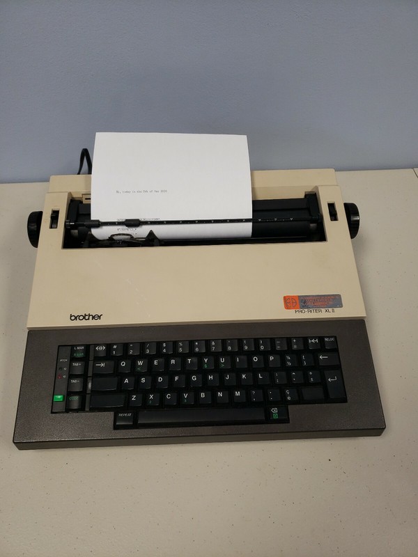1984 Brother CE25 on the Typewriter Database