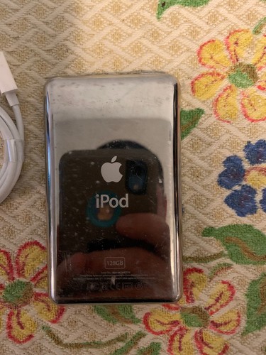 Ipod Classic 5th Generation Black 128gb SSD 3000mAh Battery & Wolfson Dac Modded