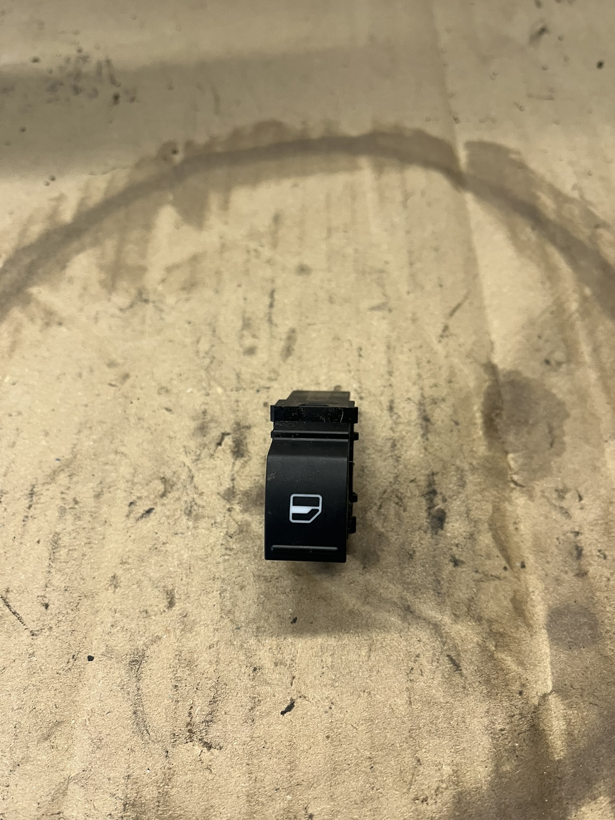 Volkswagen Tiguan 5N 2008 1.4 Petrol N/R Window Control Switch 7L6959855B