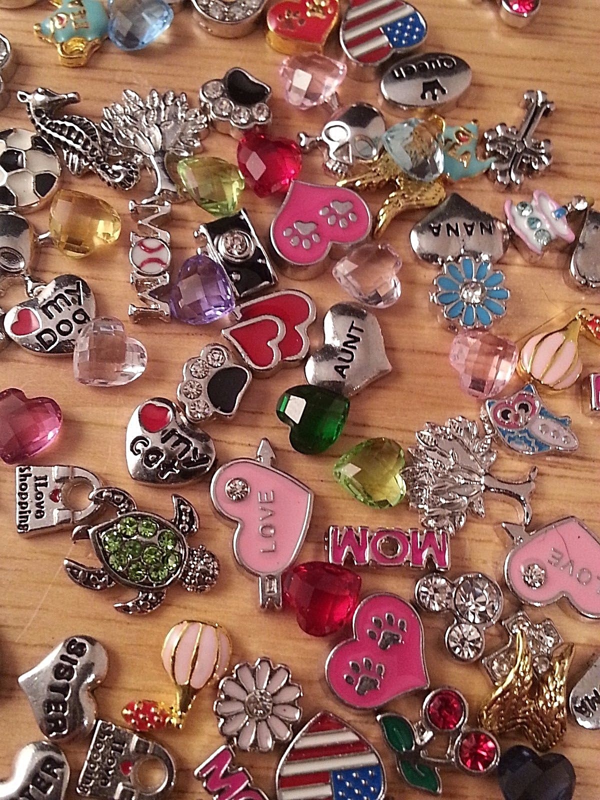 Floating Charms 90+ Styles for Living Memory Locket