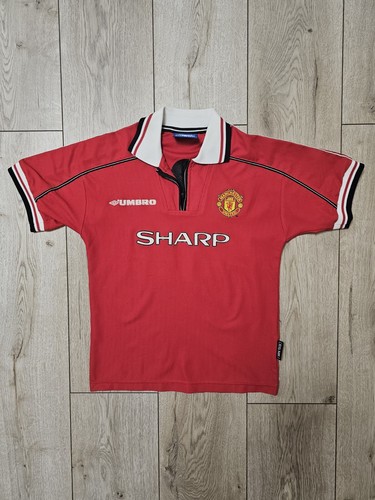 umbro Manchester United サッカーシャツ 新品 Mサイズ $_12.JPG?set_id=880000500F
