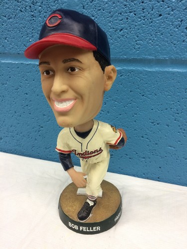 ヴィンテージ プルート 金属製バッジ 1936 - 1966 Baseball Bob Feller Indians 30th Anniversary