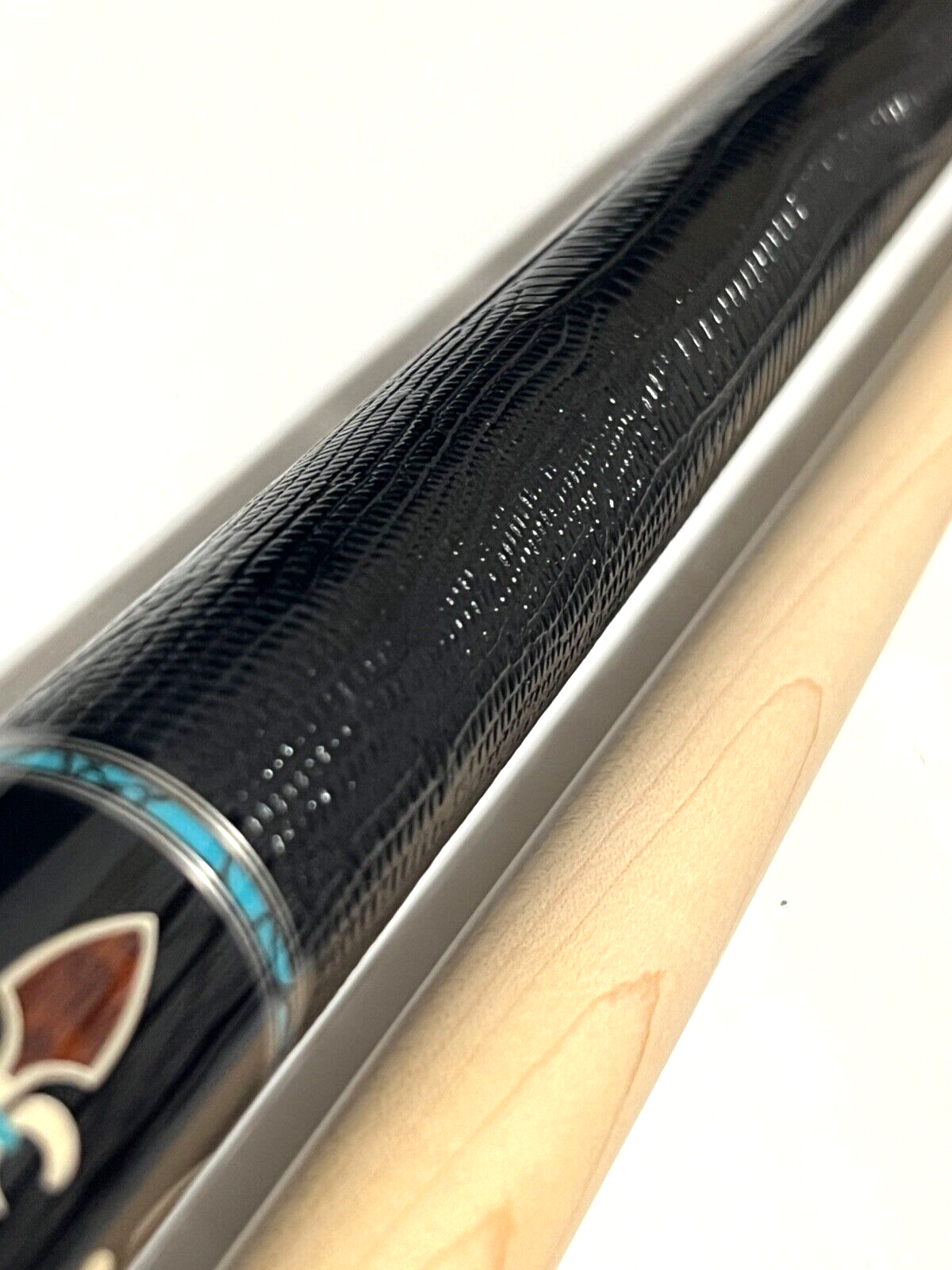 PECHAUER 22 LIMITED # 3/10 VERY RARE STUNNING CUE FREE SHIPPING FREE HARD CASE