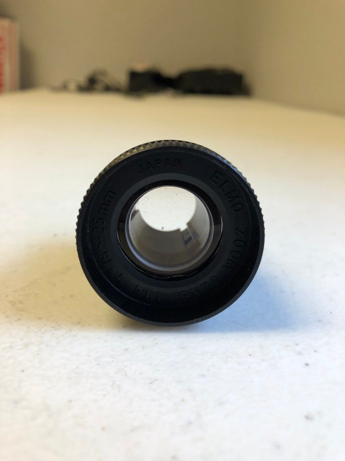 Zoom Lens Elmo 1:1.4 f=15~25mm