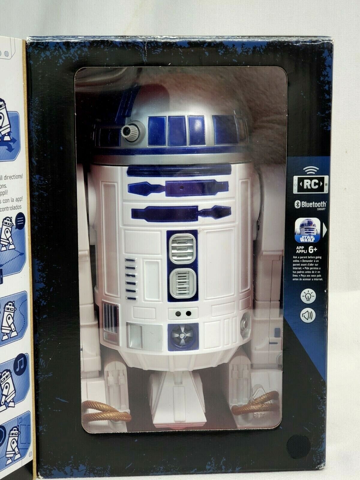Hasbro Star Wars SMART R2-D2 Droid Bluetooth APP Enabled RC Hasbro Star Wars SMART R2-D2 Droid Bluetooth APP Enabled RC