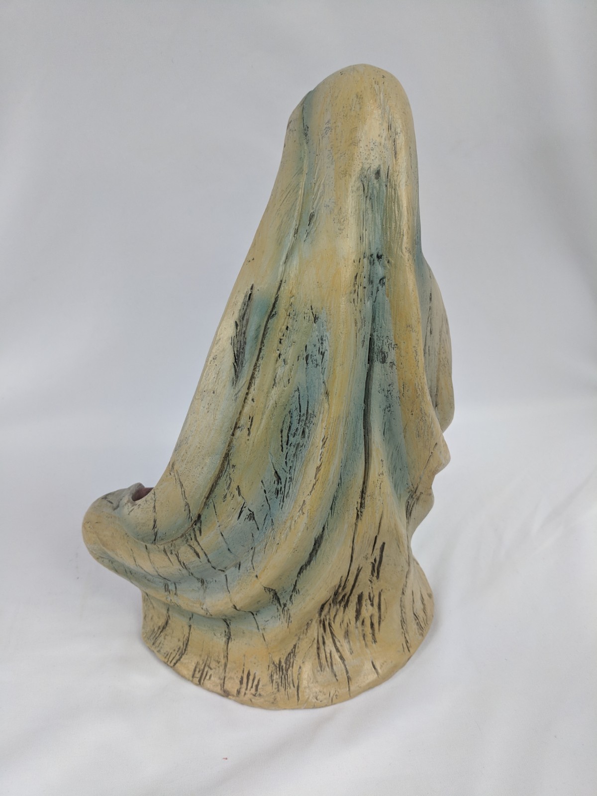 Tii Collections Resin Holy Family Figurines Mary Baby Jesus Manger Nativity Set