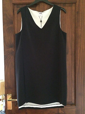 LADIES VERO MODA SLEEVELESS DRESS BLACK / WHITE SIZE LARGE-NEW