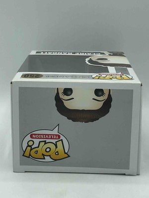 Funko POP! Television Outlander Claire Randall #250 Vinyl Figure DAMAGED