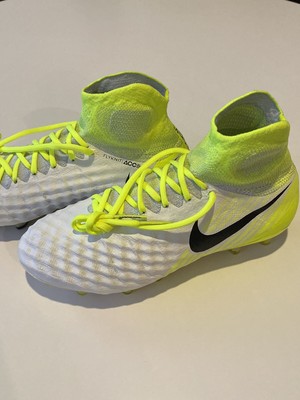 Nike MAGISTAX Proximo II IC Soccer Shoes Black eBay