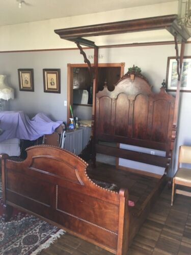 Antique Colonial Empire 1/2 Tester Bed Cherry And Mahogany