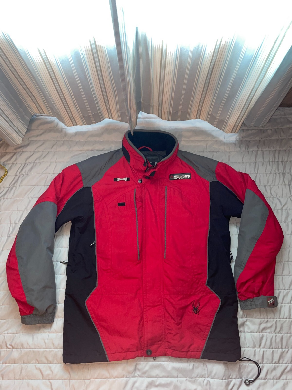 SPYDER XTL 10,000 Mens L Ski Snowboard Jacket SHELL RN 64902 SPYDER XTL 10,000 Mens L Ski Snowboard Jacket SHELL RN 64902