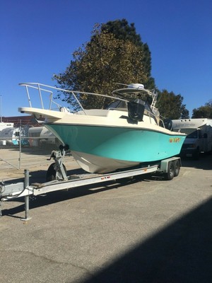 1988 Mako Boat