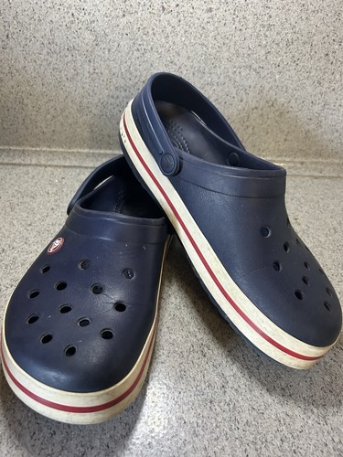 Crocs Crocband Mens 7 Womens 9 Navy Blue Red Stripe Great