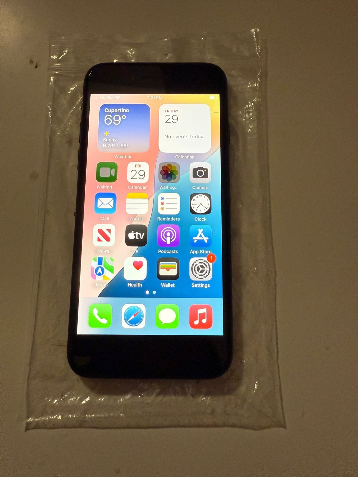 iPhone - 【C】iPhone SE (第2世代)/64GB/356797115931215 iPhone SE (第2世代)｜価格比較・最新情報 - 価格.com