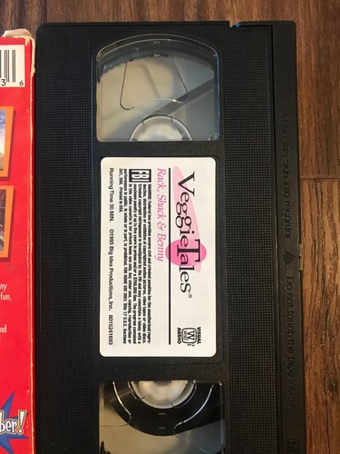 Veggie Tales VHS Rack, Shack & Benny