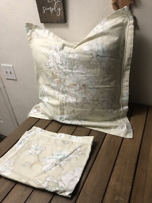 PEACOCK ALLEY 1 EURO SHAM & 1 STANDARD SHAM BEIGE FLORAL LUXURY LINENS NWOT 2Pc