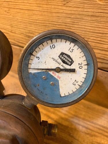 Torch regulators PUROX-Union Carbide Acetylene & Oxygen TYPE R-207 Gas Tank Cut