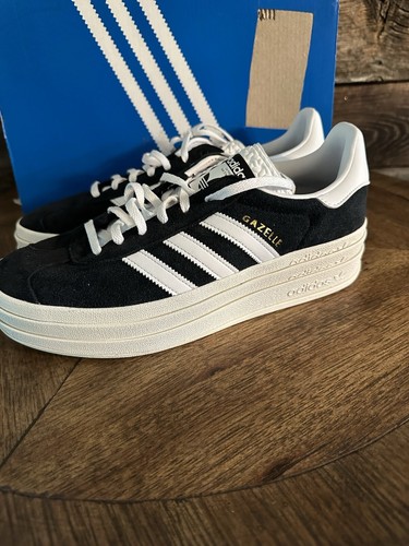 Adidas Bold Platform Gazelle, NWB Size 10 Women's. Black