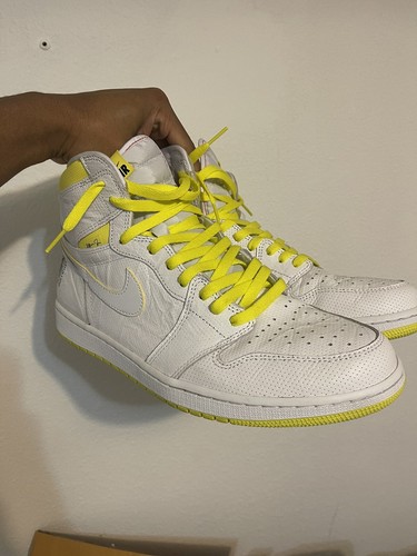 jordan 1 first class flight yellow laces