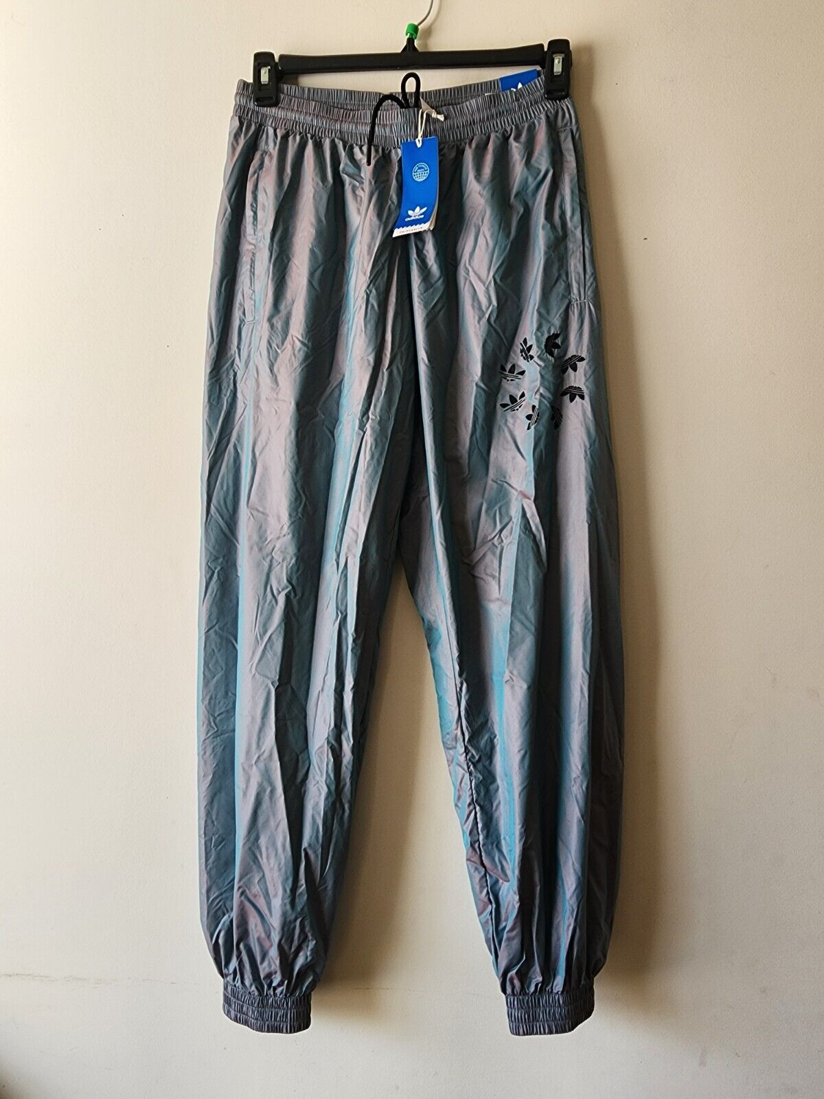 Adidas Originals Adicolor Shattered Trefoil Track Pants Adidas Originals Adicolor Shattered Trefoil Track Pants