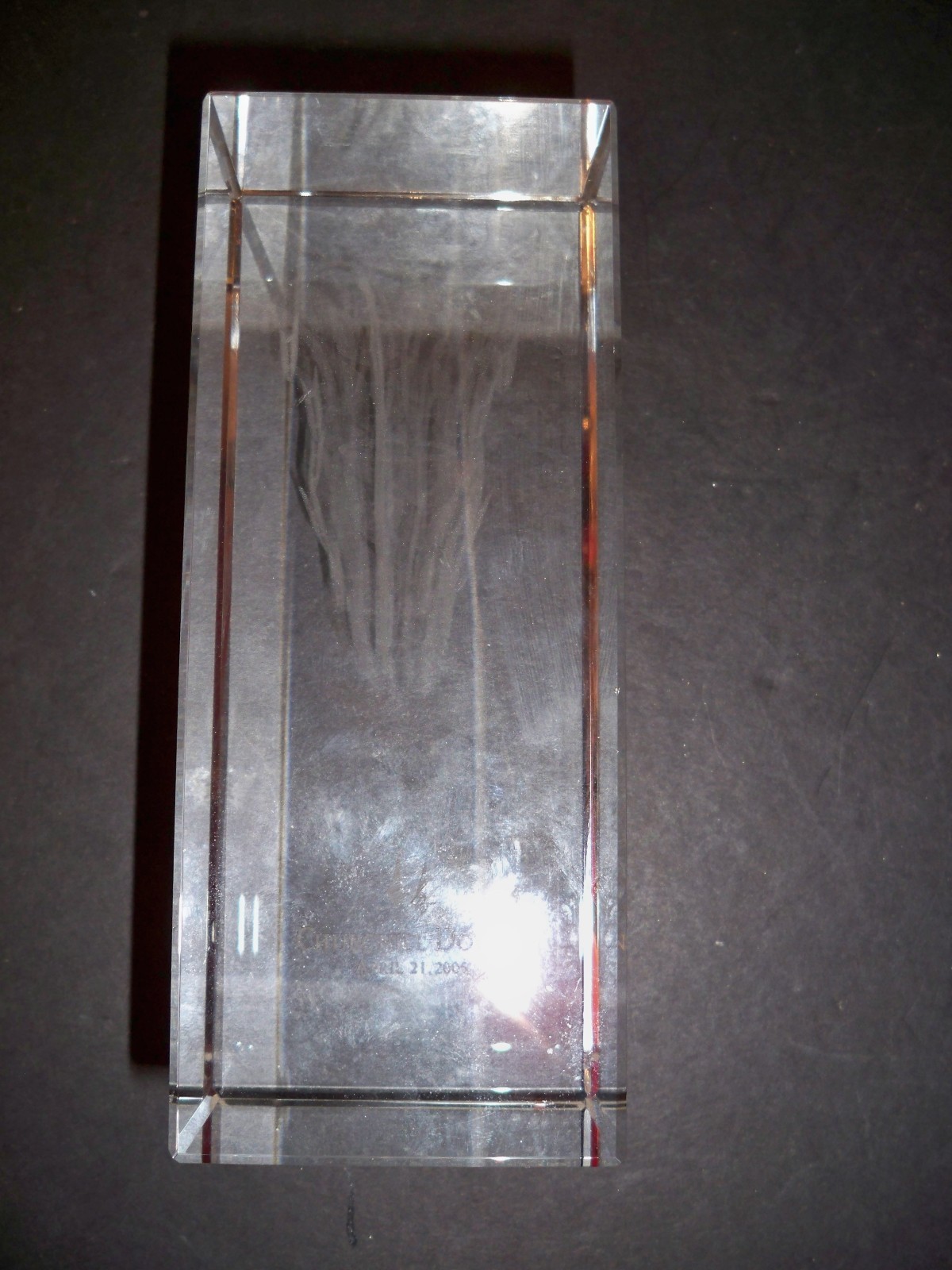 CHURCHILL DOWNS HOME OF KY. DERBY CRYSTAL 3D DATED APRIL 21, 2005 RACE HORSES DE