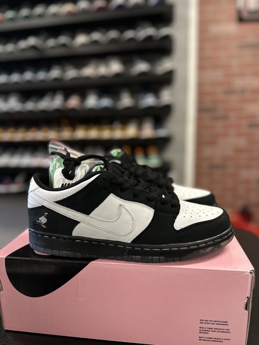 $_12.JPG?set_id=880000500F