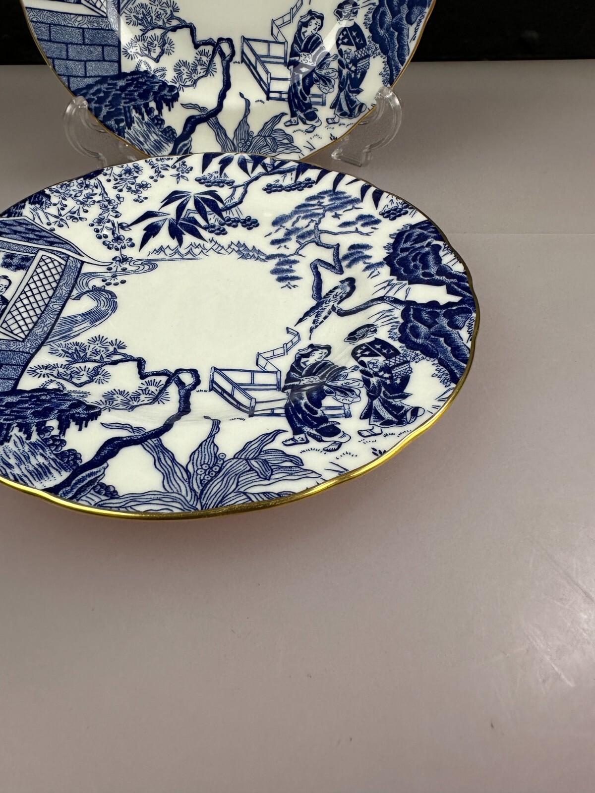 2 x Royal Crown Derby Mikado Tea / Side Plates 16.2 cm Wide Set