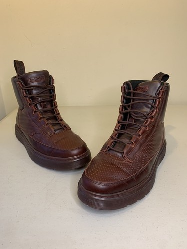 KAMAR BRANDO | Dr. Martens