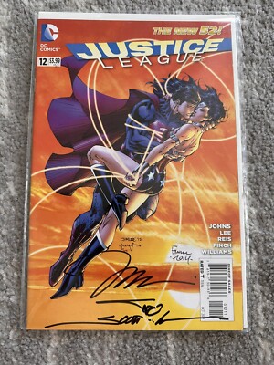 Justice League #12 Signed Jim Lee, David Finch, Alex Sinclair & Scott Williams