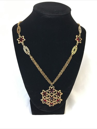 ミュージシャン Star Necklace Gold Gold-tone Crystal Moon & Star Pendant Necklace | Claire's US