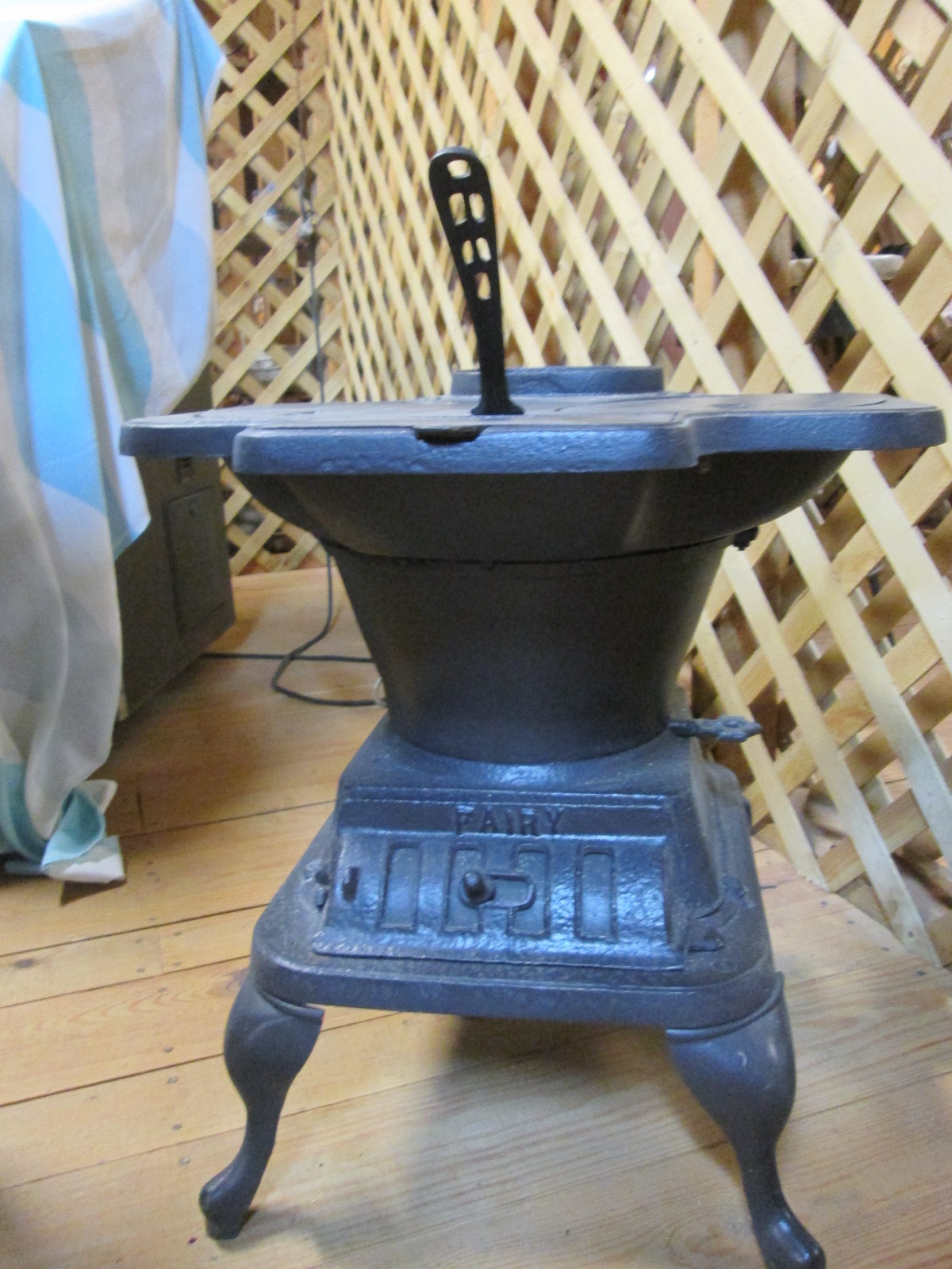 Antique Fairy Nice Cast Iron Stove