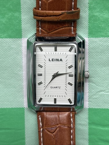 時計 UP Renoma&Faure Lena Swiss Ladies Watch Precision and Glamour: Unique Ladies' Watches Revealed