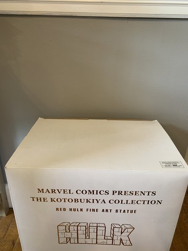 Fall of the Hulks Red Hulk Kotobukiya Fine Arts Statue RARE Numbered 0164/1000