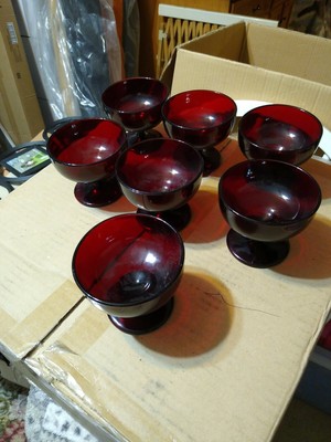 SET OF 7  DEEP RUBY RED COLOR SHORT STEM  GOBLETS /Dessert 