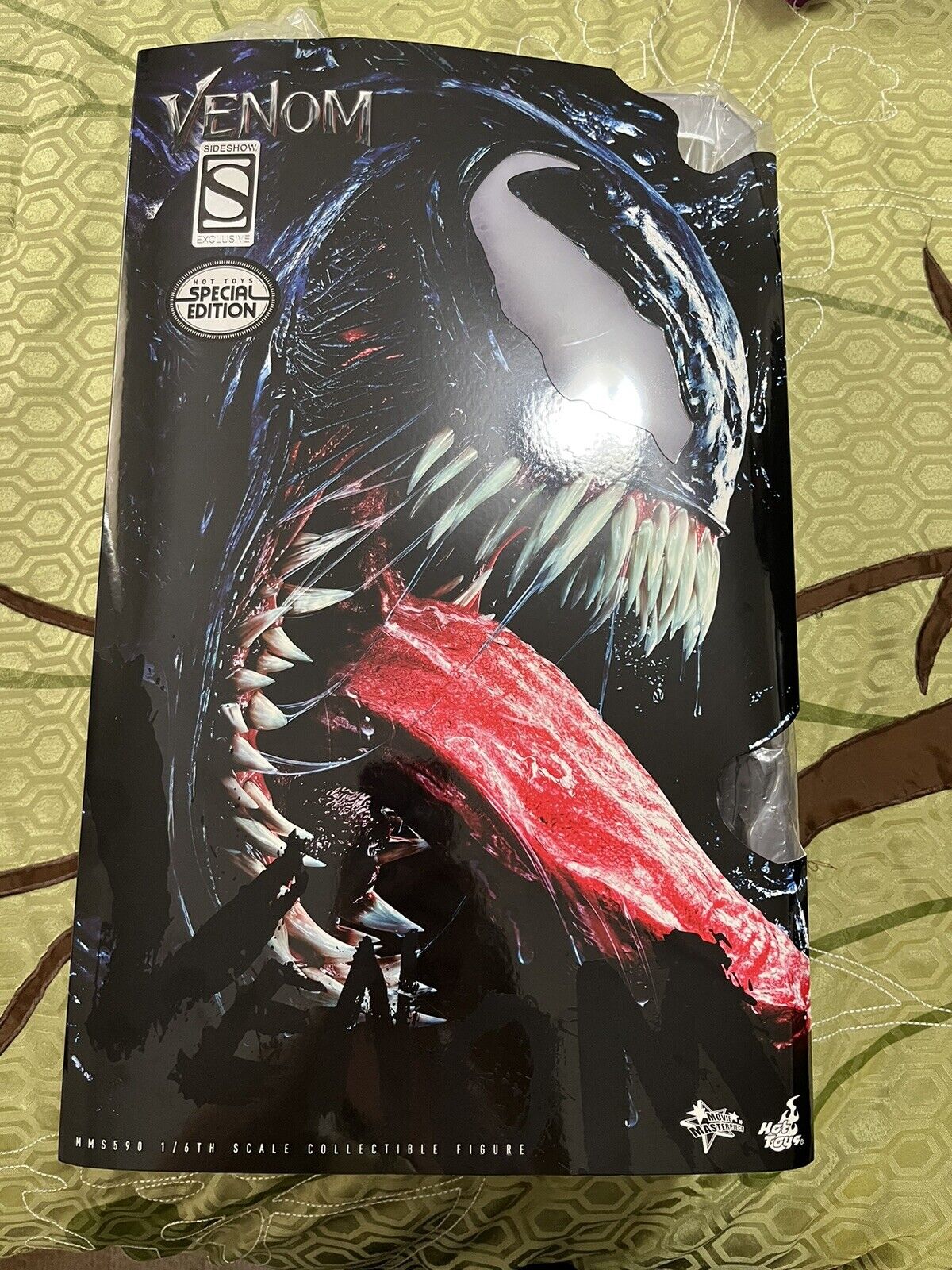 Venom 1/6th Scale Figure Hot Toy Special Edition, MMS590 Venom 1/6th Scale Figure Hot Toy Special Edition, MMS590