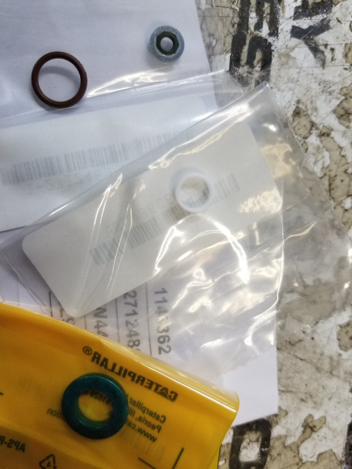 OEM CATERPILLAR 387-9520: GASKET (SFI) KIT 3879520 FUEL KIT - Picture 2 of 2