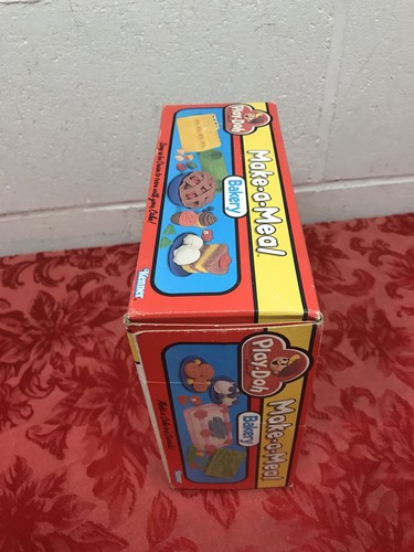 New Old Stock  Vintage 1988 Kenner Play-Doh Make-a-Meal Bakery